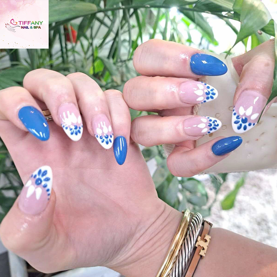 Tiffany Nails Spa nail photo 7